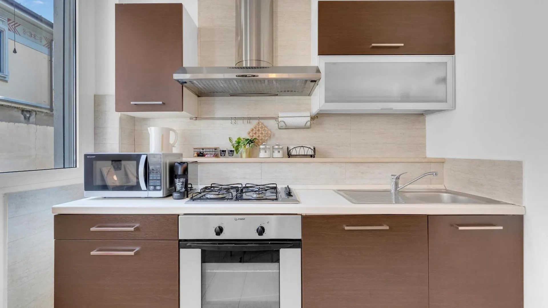 Simply Home Saronno Stazione-Centro-Milano-Varese-Como-Mxp