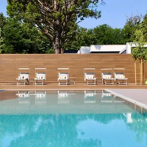 4* Hotel Mealba